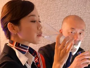 đang nứng thì từ đâu ghệ dâm xuất hiện